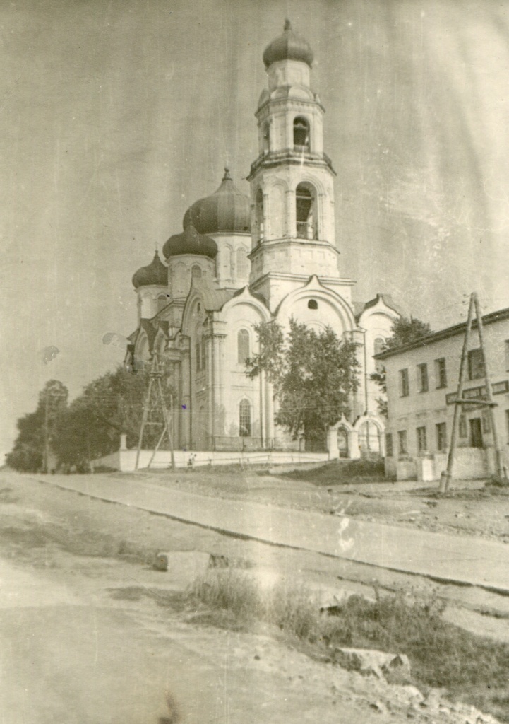 Церковь в честь Рождества Христова, г. Кыштым 1937.jpg