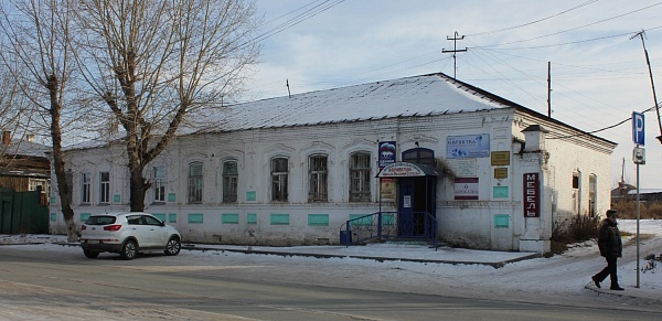 Дом купца Смышляева (г. Верхнеуральск, ул. Советская, 34)