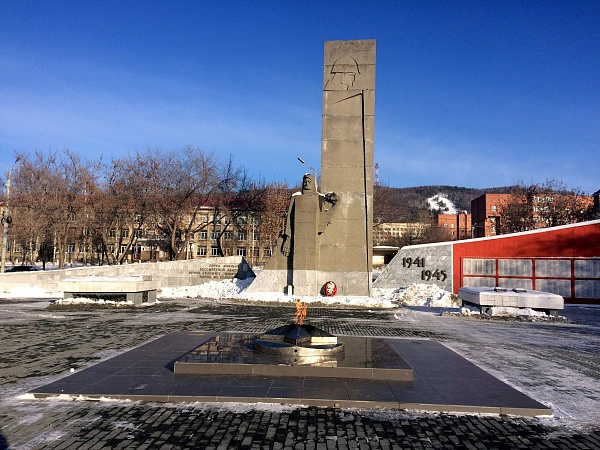 Памятник воинам, погибшим в годы Великой Отечественной войны (г. Миасс, бульвар Мира)