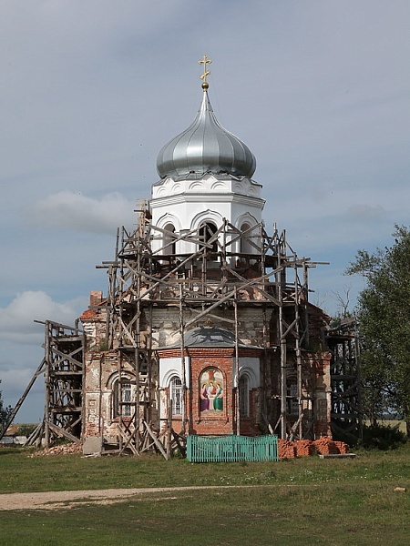 Церковь Святой Живоначальной Троицы,Троицкий район, с. Кособродка