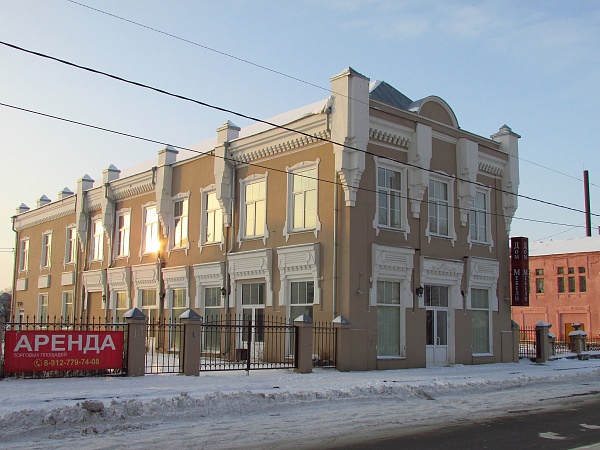 Торговый дом Бакирова (Доходный дом А.А. Бакирова, 1910-1911 годы, архитектор А.А. Федоров), г. Троицк, ул. Малышева, 29