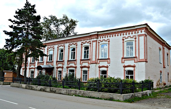 Дом генерала Старикова (г. Верхнеуральск, ул. Еремина, 41)