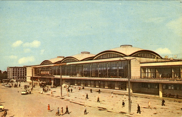 Здание вокзала железнодорожного (г. Челябинск, Привокзальная площадь, 1)