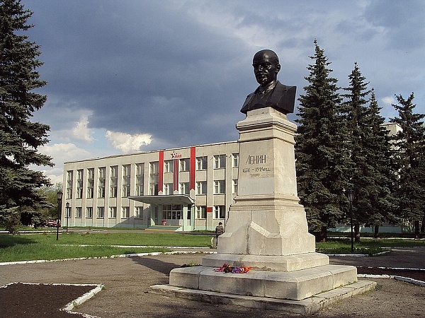 Памятник В.И. Ленину (г. Троицк, ул. им. В.И. Ленина, пл. Центральная)